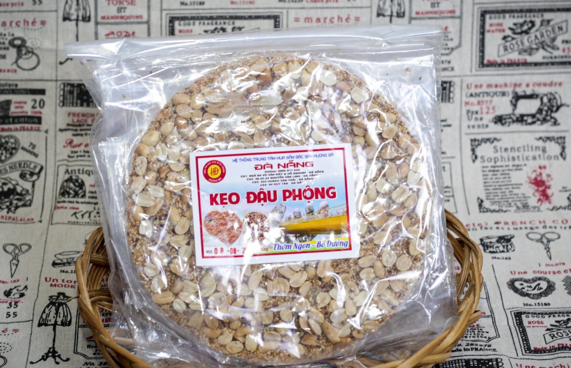 Gửi kẹo đậu phộng Đà Nẵng đi Đài Loan giá rẻ