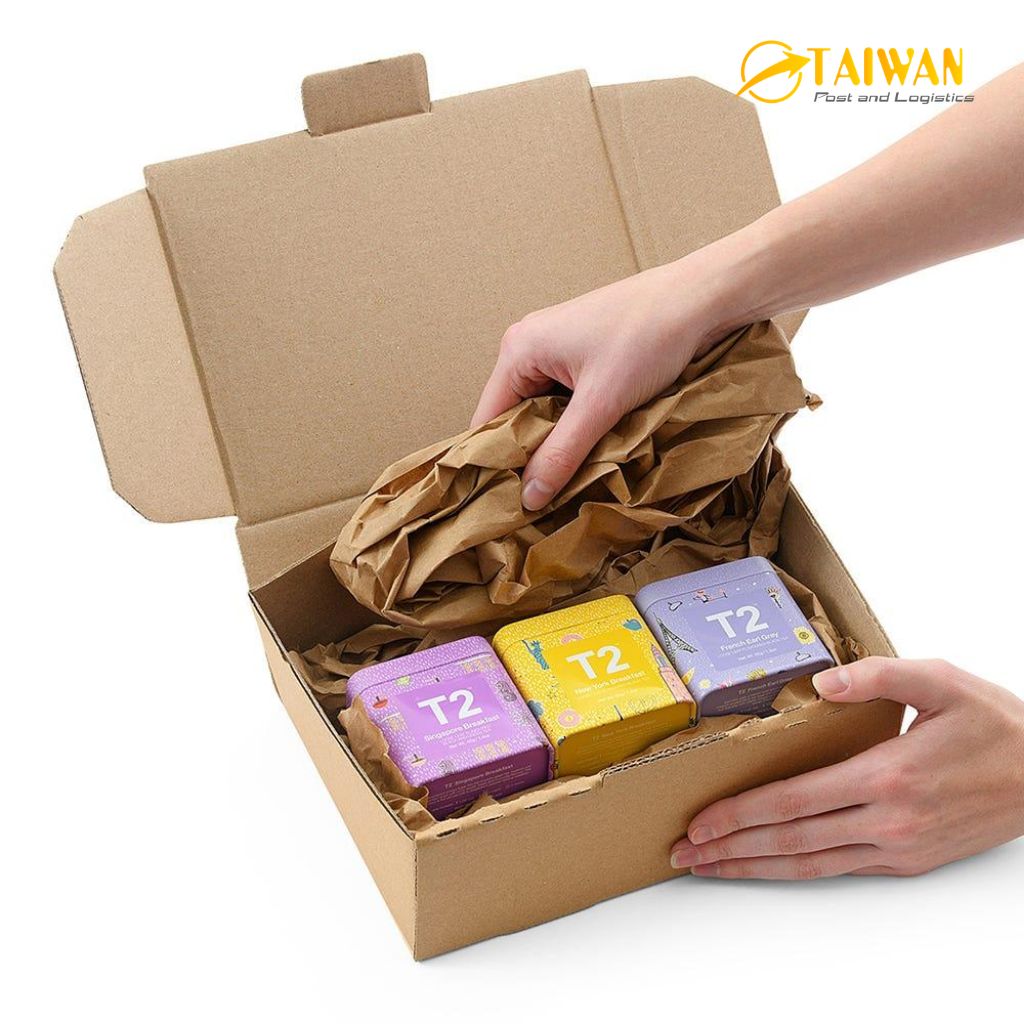 Gửi Trà Hoa Khô Sang Đài Loan: Đóng Gói Và Vận Chuyển